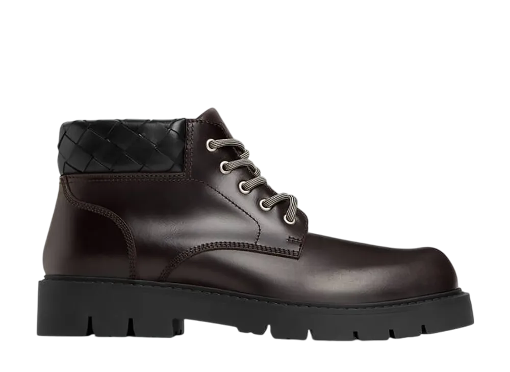 ボッテガヴェネタ ハドック クロップドブーツ "フォンデンテ/ブラック"