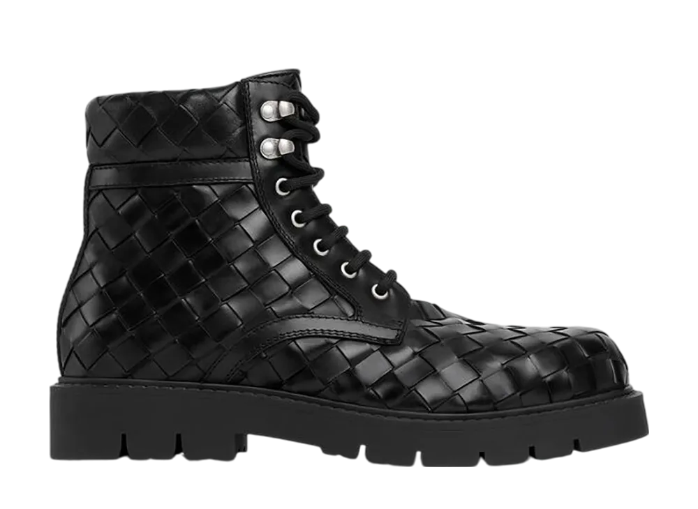 ボッテガヴェネタ ハドック レースアップ アンクルブーツ "ブラック"