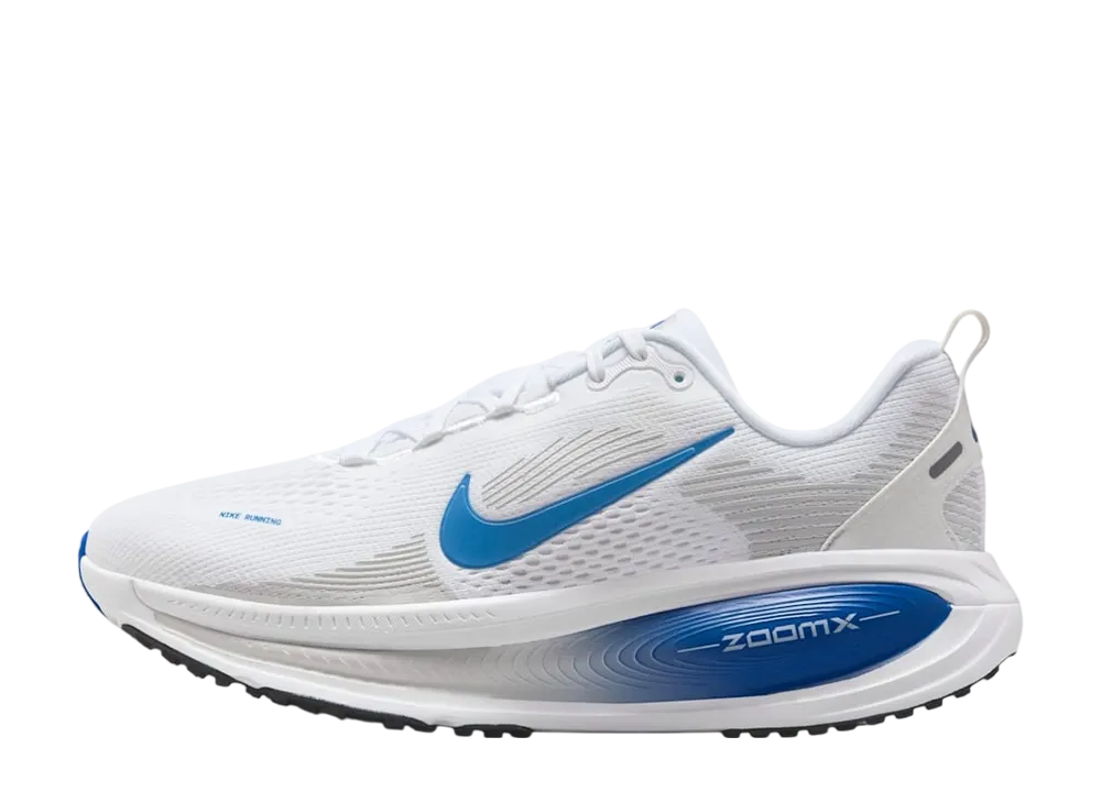 ナイキ ウィメンズ ボメロ18 "ホワイト/フォトンダスト/メタリックシルバー/ゲームロイヤル"