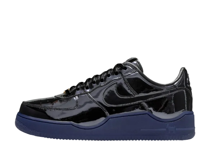 レブロン・ジェームズ × ナイキ エアフォース1 "ブラックパテント"