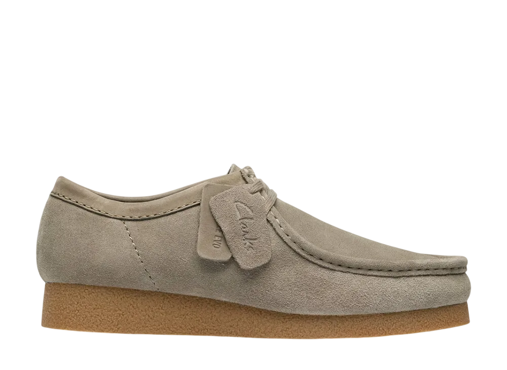 クラークス ワラビーエヴォ "セージスエード"