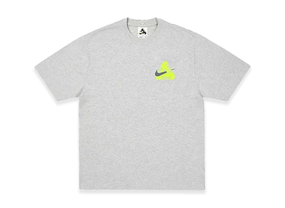 PALACE Nike Tri Swoosh T-Shirt Black M PALACE Nike Total P90 Crew