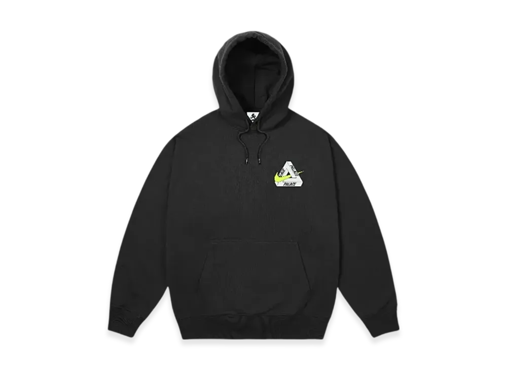 PALACE x Nike Tri Swoosh T-Shirt チャコール PALACE NIKE TRI SWOOSH T-SHIRT CHARCOAL - メルカリ