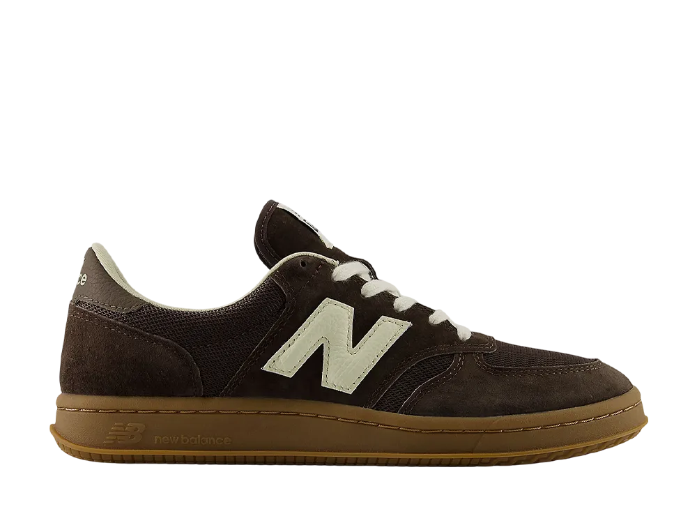 AURALEE × New Balance T500 "Vintage Brown"