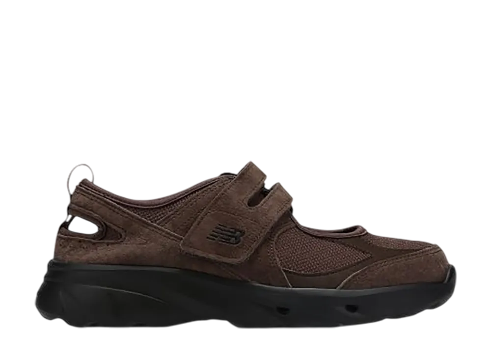 ニューバランス ウィメンズ ブリーズ メリージェーン "ブラウン"