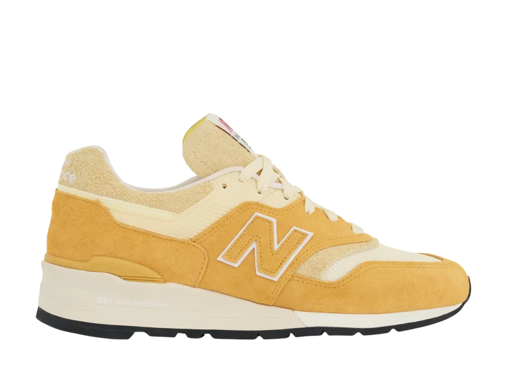 New Balance 997 Made in USA "Dried Apricot/Calcium"
