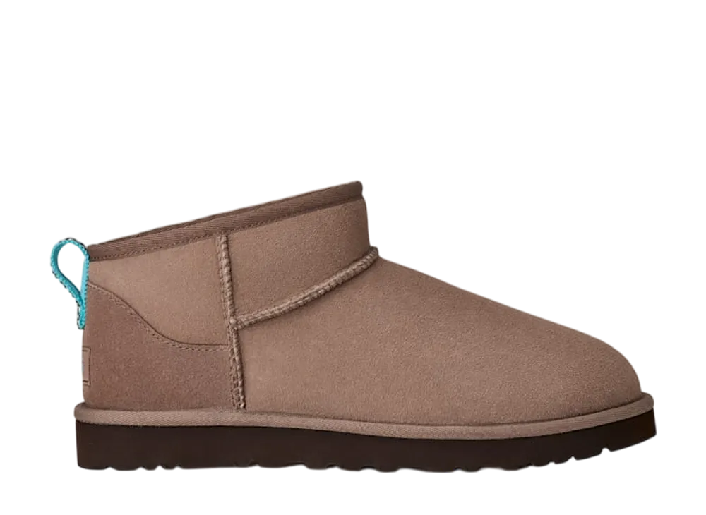 アグ クラシック ウルトラ ミニ "カリブー/サファイアアイス"