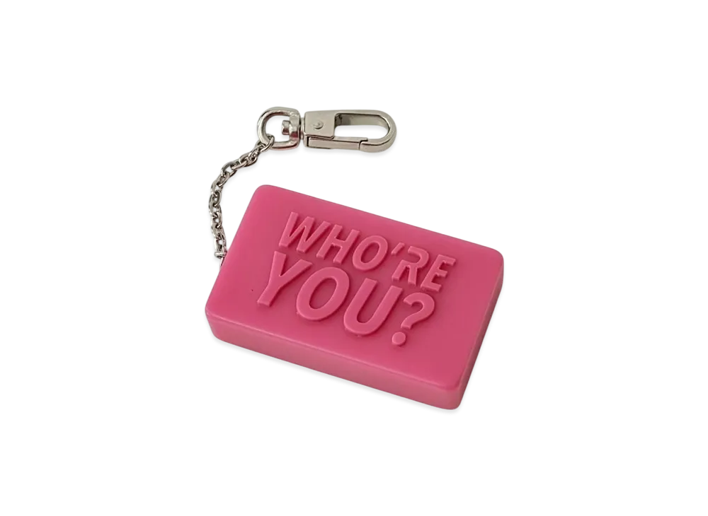 DAIRIKU "Who'Re You?" Soap Key Ring "Pink"
