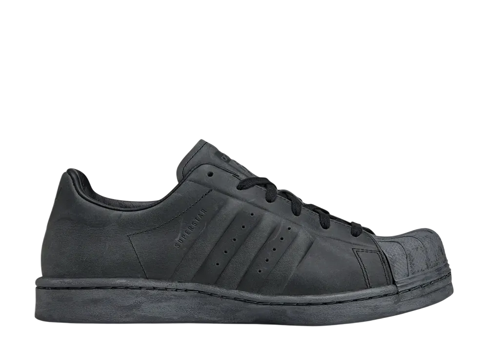 Avavav × adidas Women's Superstar "Supplier Colour/Carbon/Grey Five"