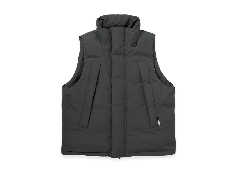 DAIWA PIER39 Windstopper Field Down Vest "Chacoal"
