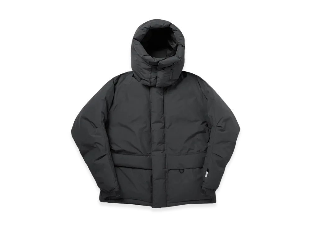 DAIWA PIER39 Windstopper Expedition Down Jacket "Chacoal"