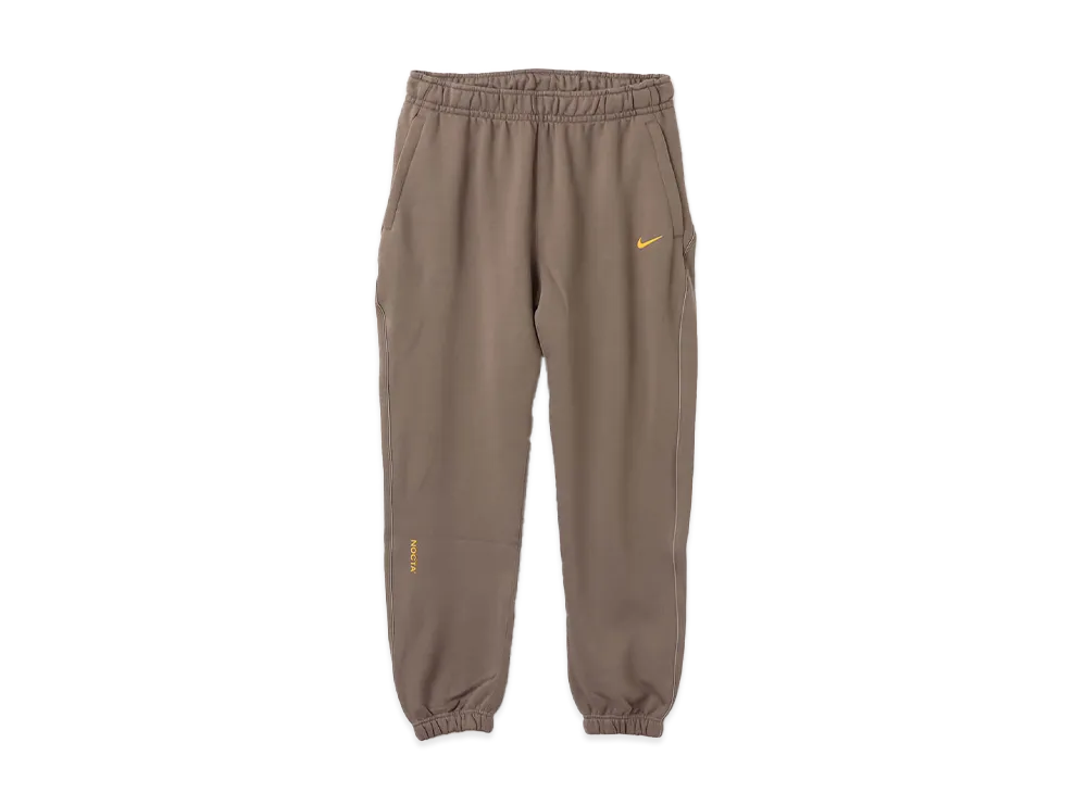 ナイキ x ノクタ フリース CS スウェットパンツ "オリーブグレー/イエローオークル"