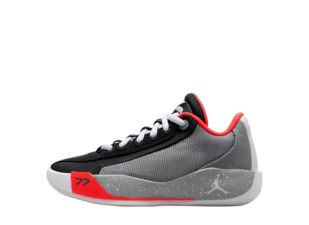 ナイキ GS ジョーダン ルカ77 "オフノワール/パーティクルグレー/ブライトクリムゾン/ホワイト" (キッズ)