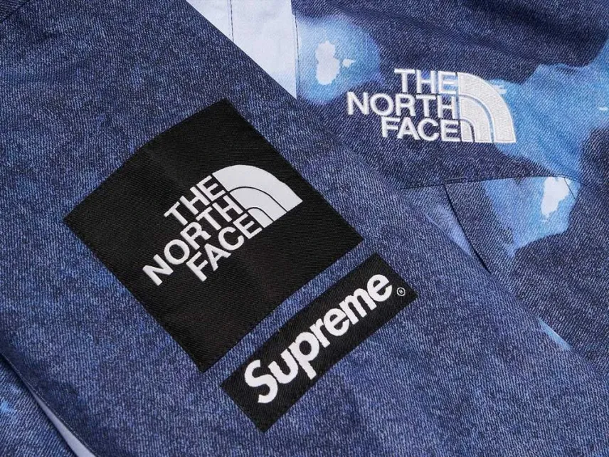 Supreme x The North Face Bleached Denim Print Mountain Jacket Supreme x The North Face Bleached Denim Print Mountain Jacket