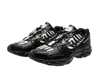SBTG × Mizuno Wave Rider 10 "Black/Black/White"