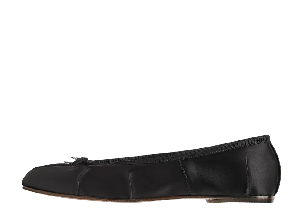 メゾンマルジェラ ウィメンズ タビ サテンバレリーナ "ブラック"