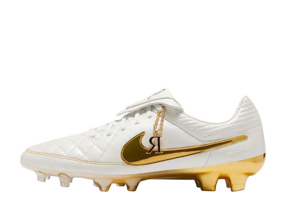 Ronaldinho × Nike Tiempo Legend FG "Touch of Gold"