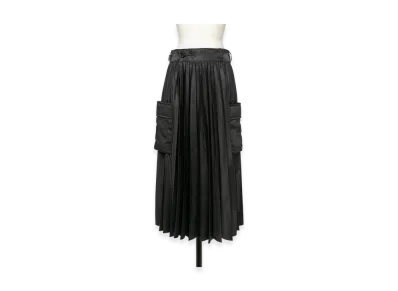 sacai Nylon Twill Skirt "Black"