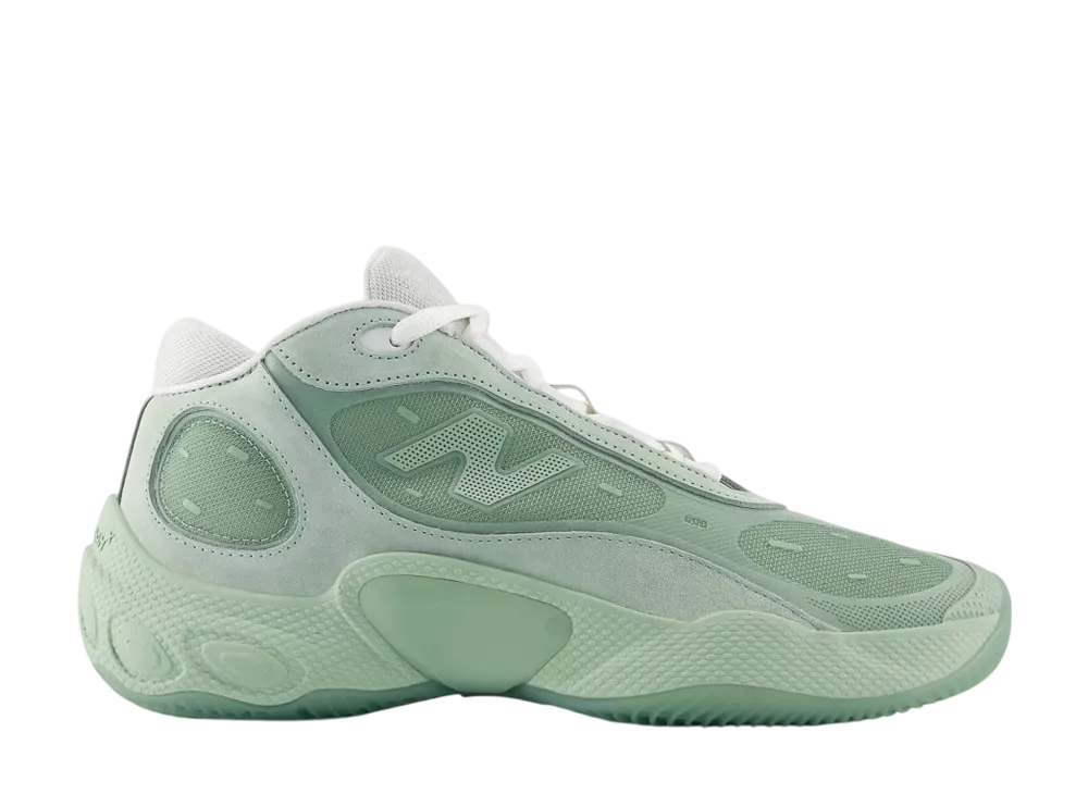 ニューバランス フレッシュフォーム BBV3 "グリーン"