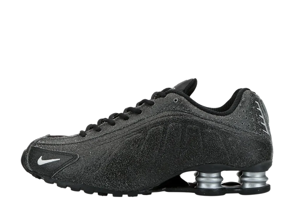 ナイキ ショックス R4 "ブラック"
