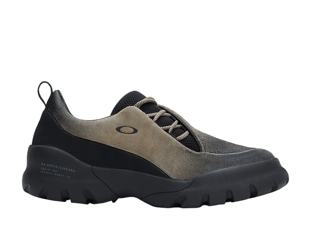 ピエト × オークリー フーフ "カーキ"