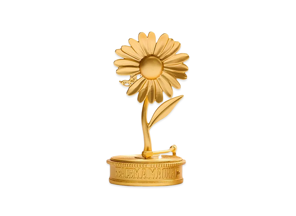 PEACEMINUSONE x 2025 MAMA AWARDS Peacemamaone Figure "Gold"