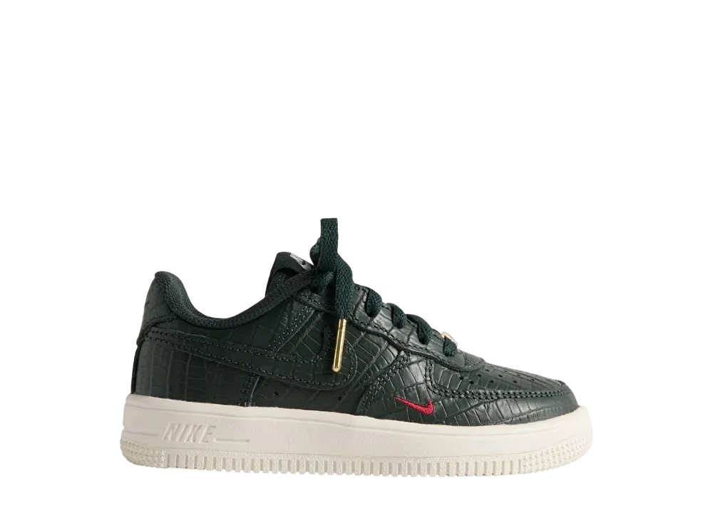 キス × ナイキ PS エアフォース1 ロー "ブラックスプルース" (キッズ)