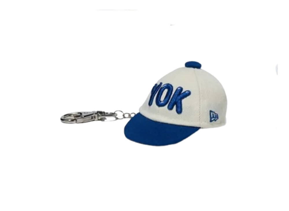 NEW ERA Yokohama Limited Cap Keychain "Navy/White"