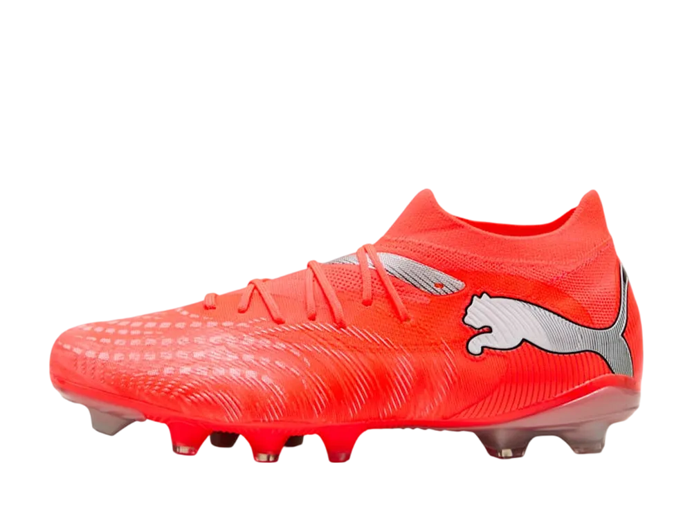 プーマ フューチャー9 マッチ フュージョン FG/AG "グローイングレッド/プーマホワイト/プーマブラック/プーマシルバー"