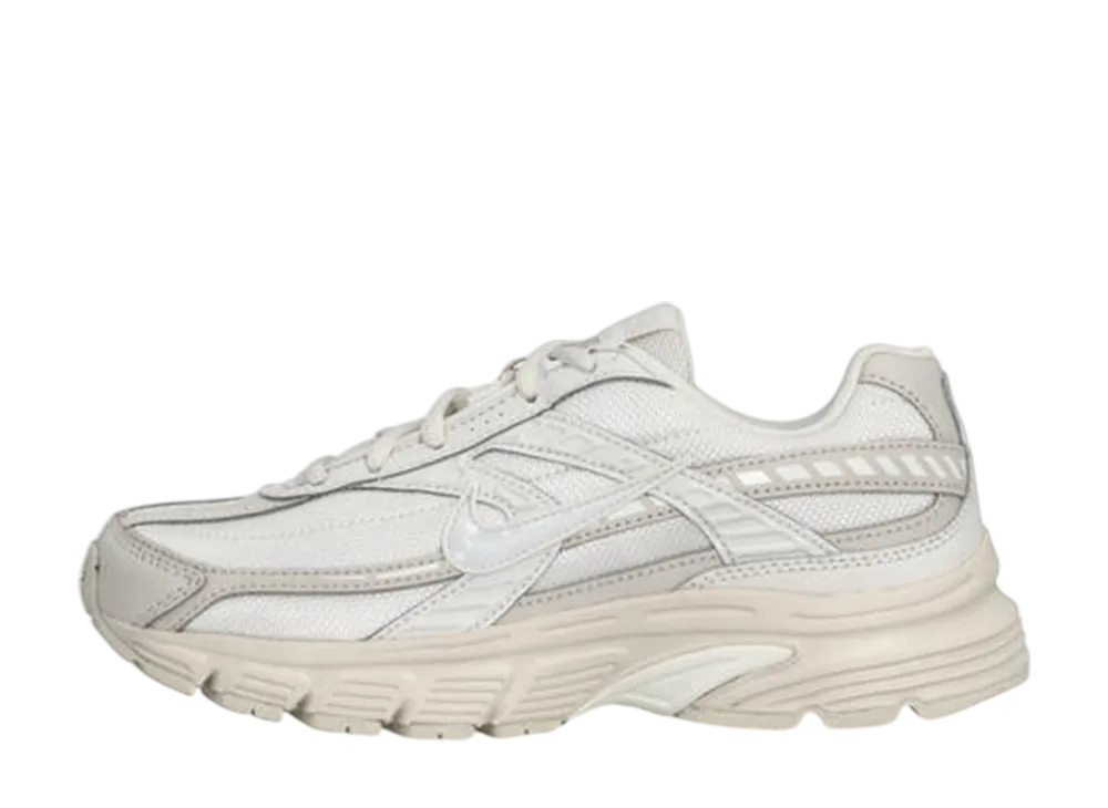 ナイキ ウィメンズ イニシエーター "ライトオールウッドブラウン/セイル/ファントム"