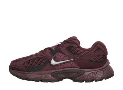 Nike Women's V5 RNR "Burgundy Crush/Metallic Pewter"