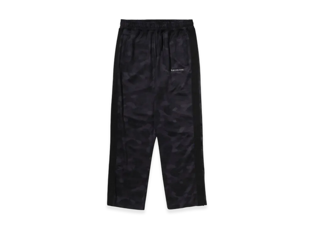 A BATHING APE Color Camo Metal Logo Relaxed Fit Track Sweat Pants "Black"