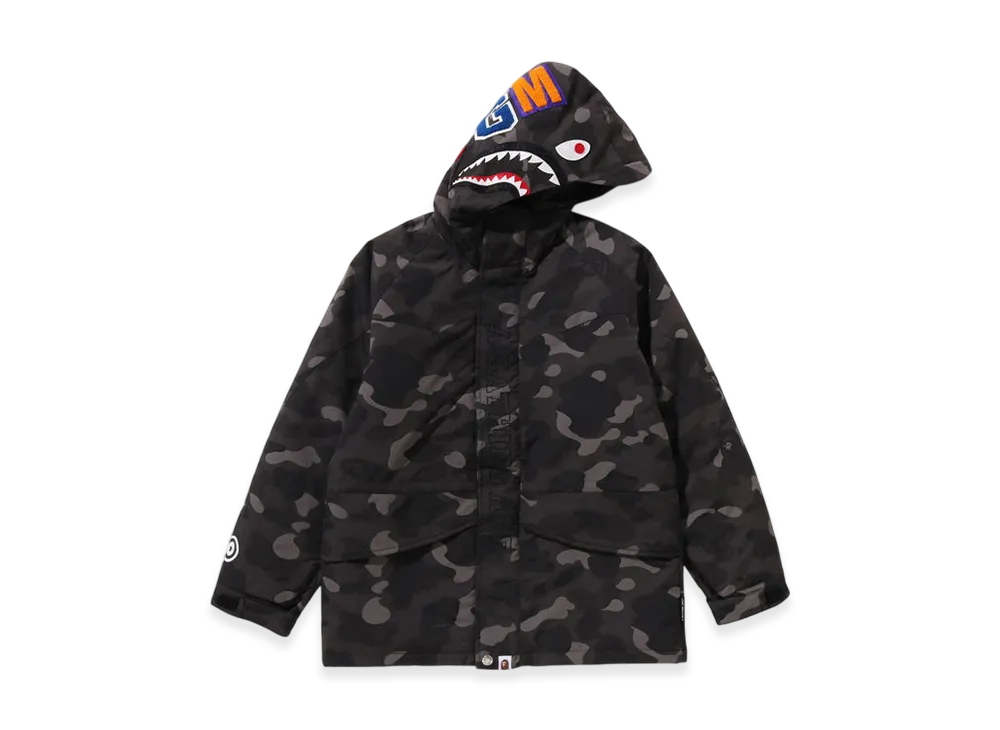 A BATHING APE Color Camo Shark Snowboard Jacket (Junior) "Black"