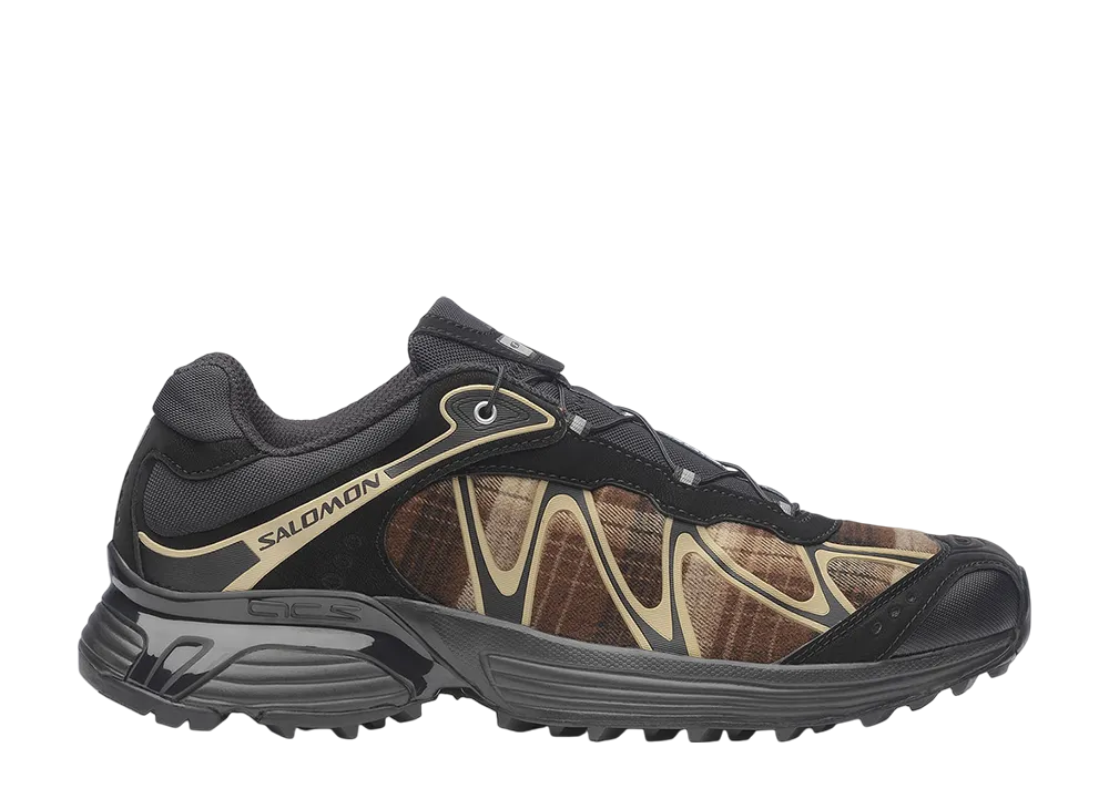 サロモン XTウィスパー ホリデー "ブラック/サファリ"