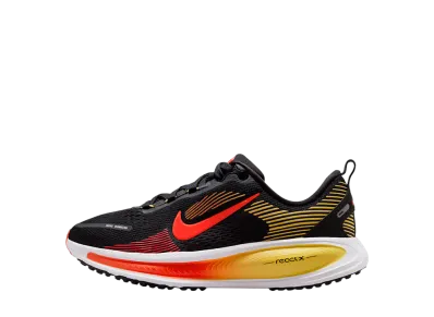 Nike GS Vomero 18 "Black/Light Crimson/Topaz Gold/Bright Crimson"