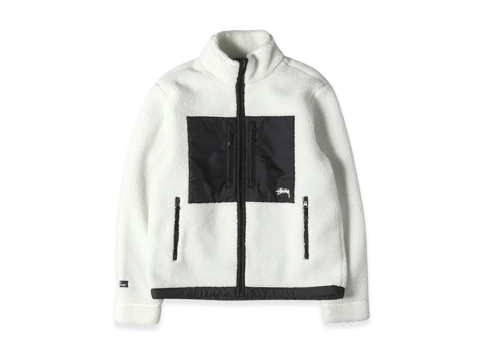 ステューシー ゴアウィンドストッパー シェルパフリースジャケット "ホワイト"