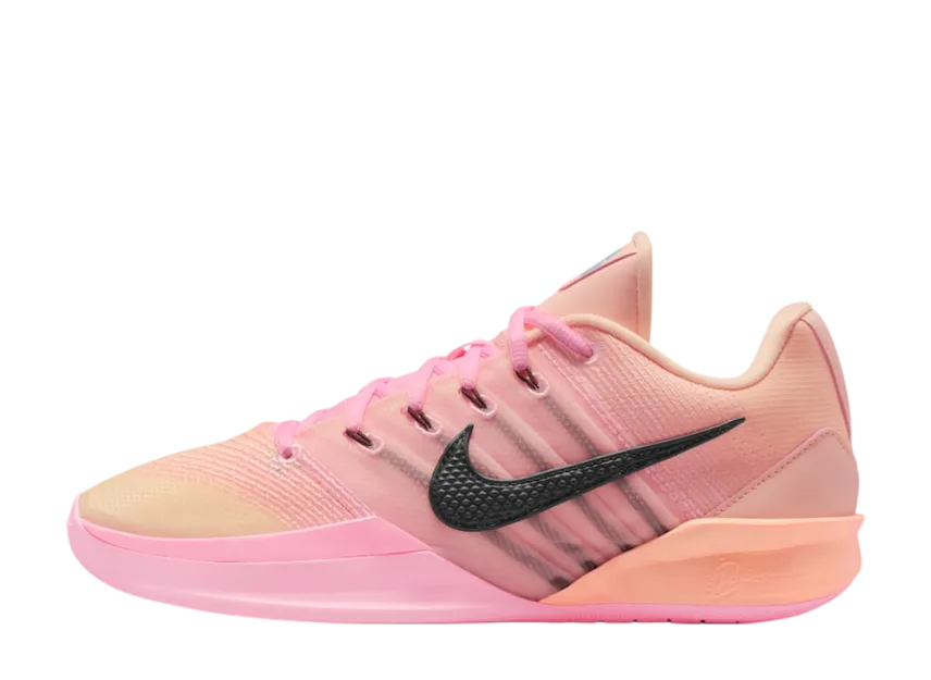 Nike Women's Sabrina 3 Nike Women's Sabrina 3