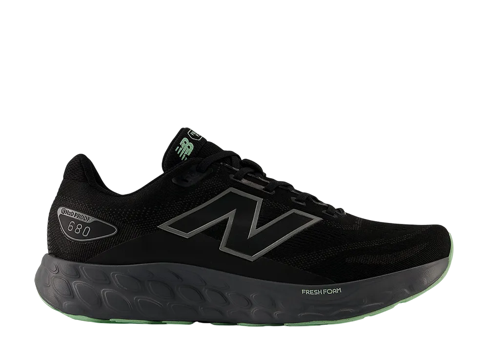 ニューバランス フレッシュフォーム 680V8 "ブラック/キャッスルロック/ラボグリーン"