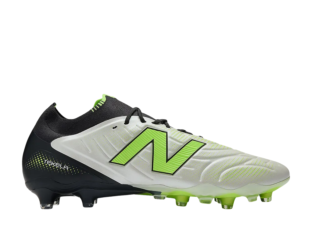 ニューバランス テケラ エリート ローレースド FG V5 "ホワイト/ブラック/ピクセルグリーン"