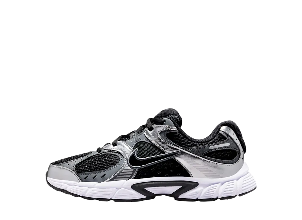 ナイキ GS V5 ランナー "ブラック/アンスラサイト/スモークグレー/ブラック" (キッズ)