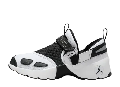Nike Women's Jordan Trunner LX "White/Reflective Silver/Black"