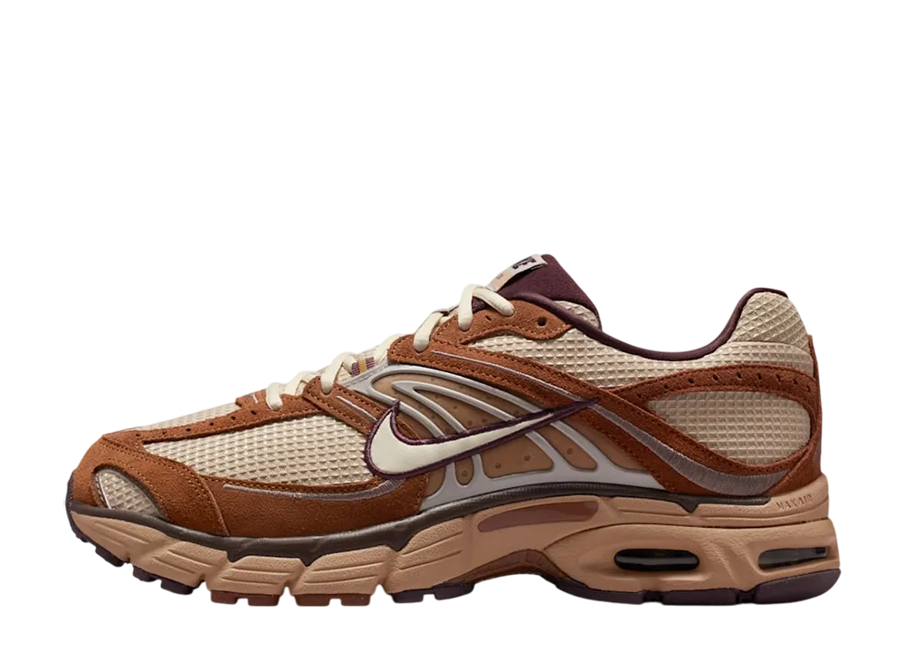 ナイキ エアマックス モト 2K "ライトブリティッシュタン/ココナッツミルク"