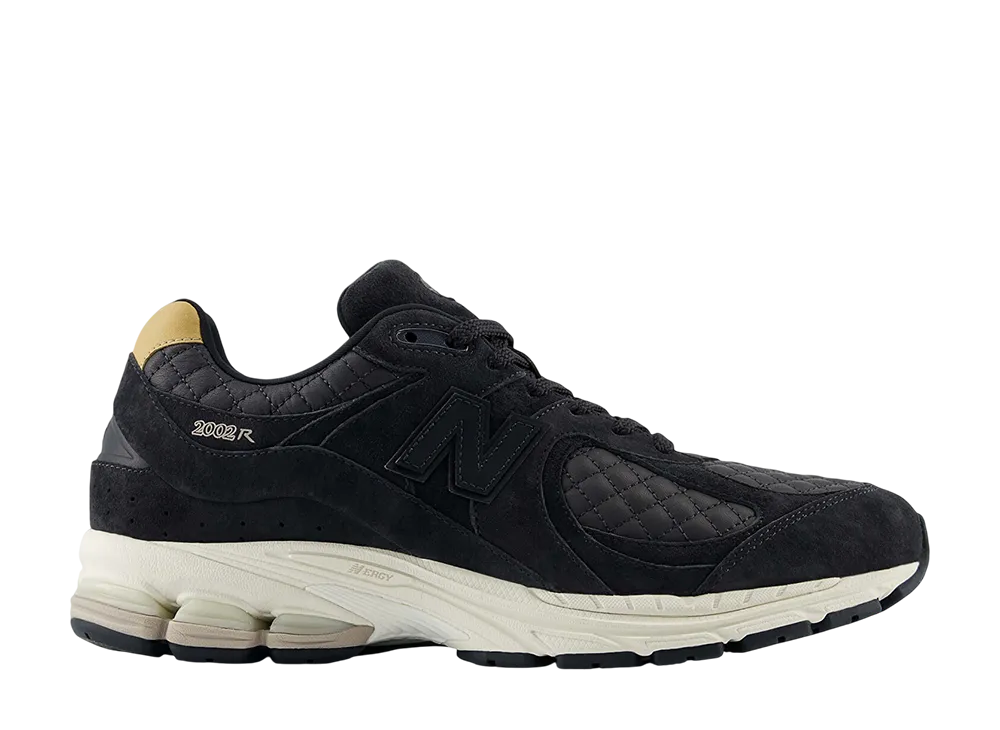 New Balance 2002R "Black"
