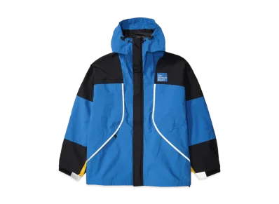 MarmotとAlwaythのタッグが実現。リフレクティブ仕様が光る全天候型 MarmotとAlwaythのタッグが実現。リフレクティブ仕様が光る全天候型