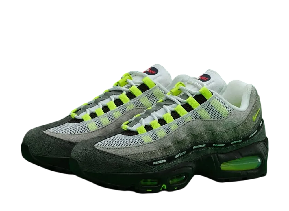 UNDEFEATED × Nike Air Max 95 SP "Neon" (New York Exclusive) (Serial Numbered/600 pairs)