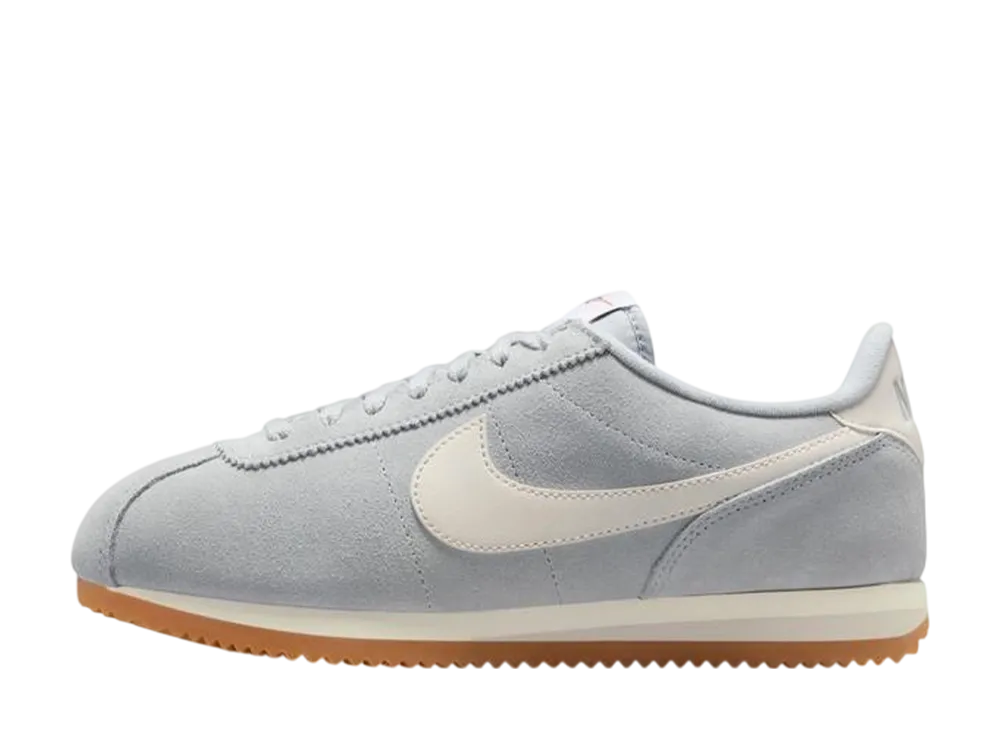 ナイキ ウィメンズ コルテッツ "ライトスモークグレー/セイル/ガムライトブラウン/ライトオールウッドブラウン"