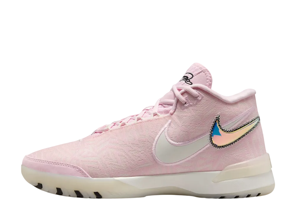 ナイキ レブロン NXXT ジーニサス "Pink Foam" 