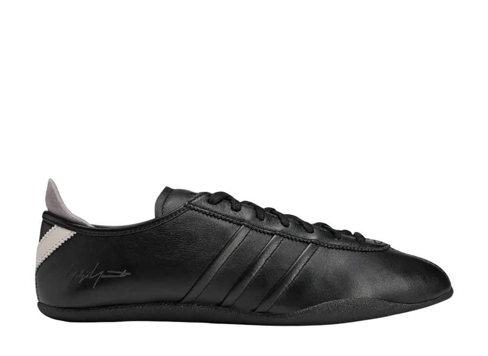 アディダス ワイスリー トーキョー "ブラック/オフホワイト"