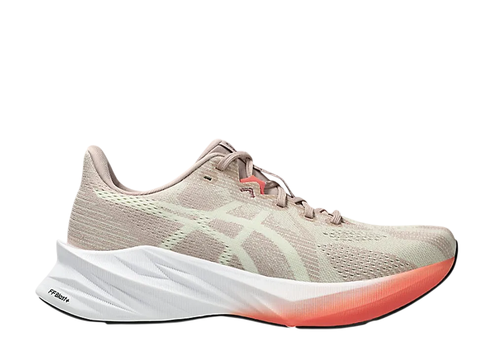 Asics Women s Dynablast 5 Fawn Oyster White 1012B776 700 SNKRDUNK Asics Women s Dynablast 5 Fawn Oyster White 1012B776 700 SNKRDUNK