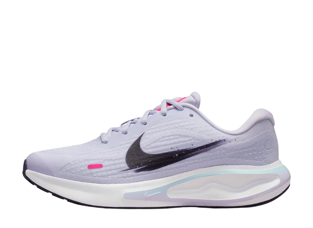 ナイキ ウィメンズ ジャーニーラン "ホワイト/ホワイト/グレイシャーブルー/ダークレーズン"